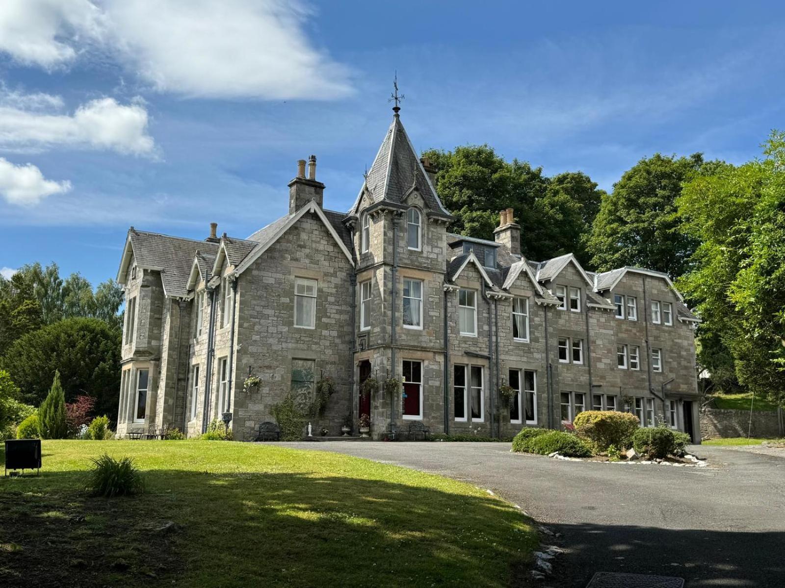 Hotel Wellwood Manor Pitlochry Esterno foto