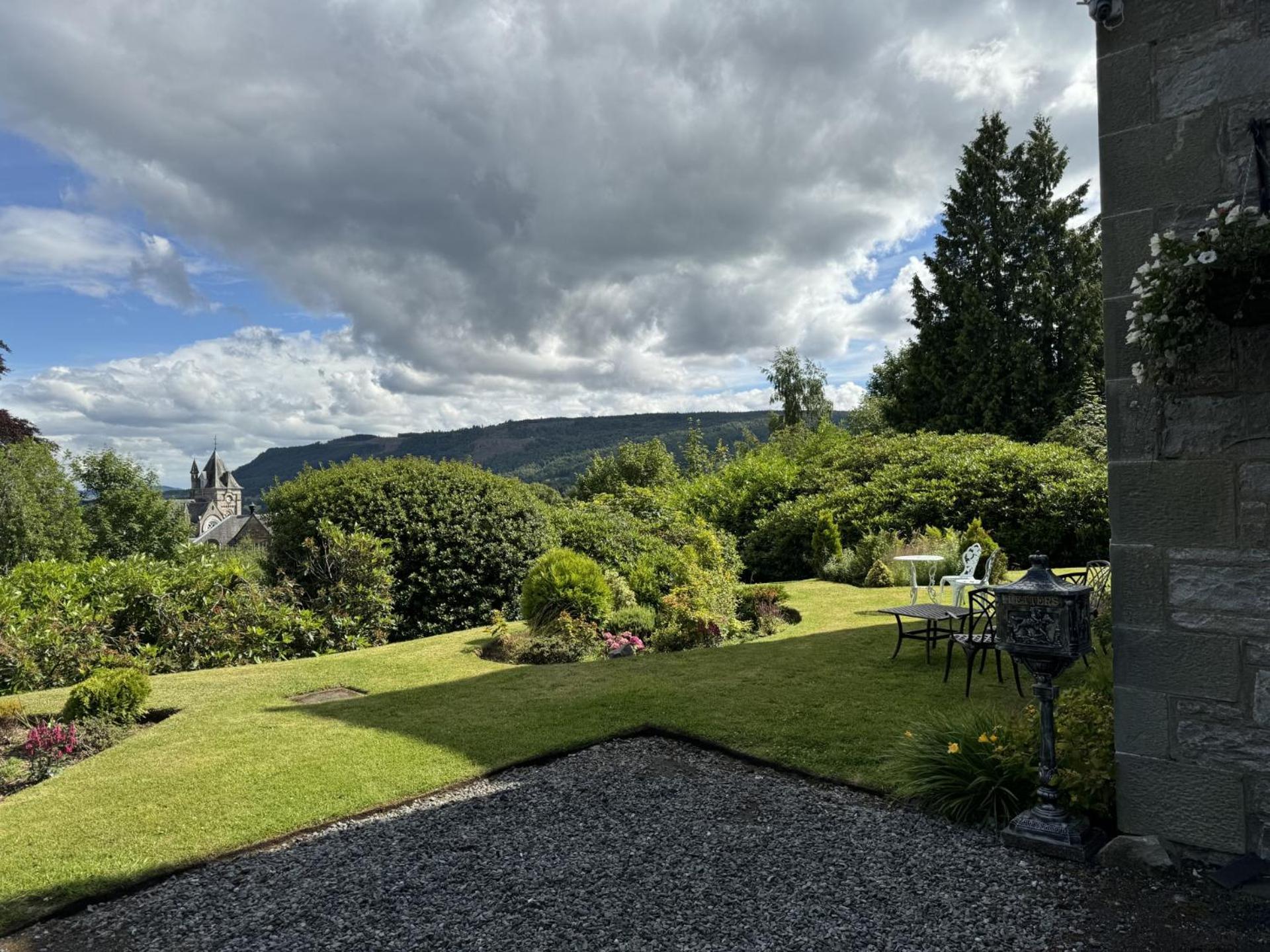 Hotel Wellwood Manor Pitlochry Esterno foto