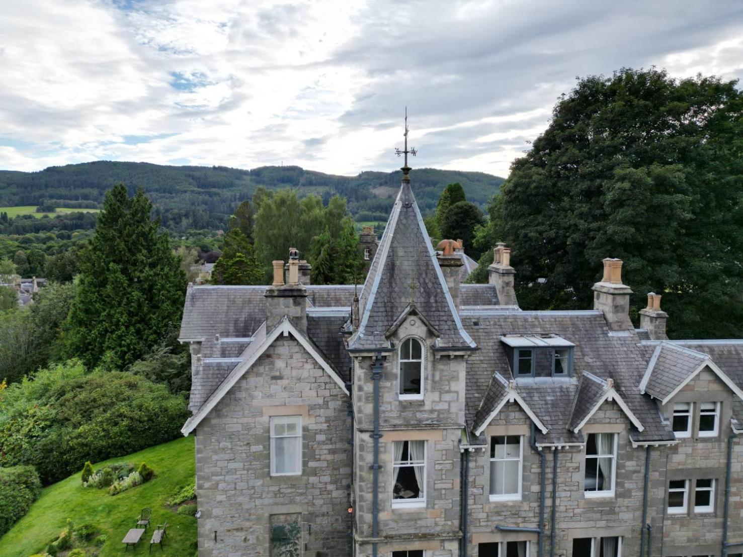 Hotel Wellwood Manor Pitlochry Esterno foto