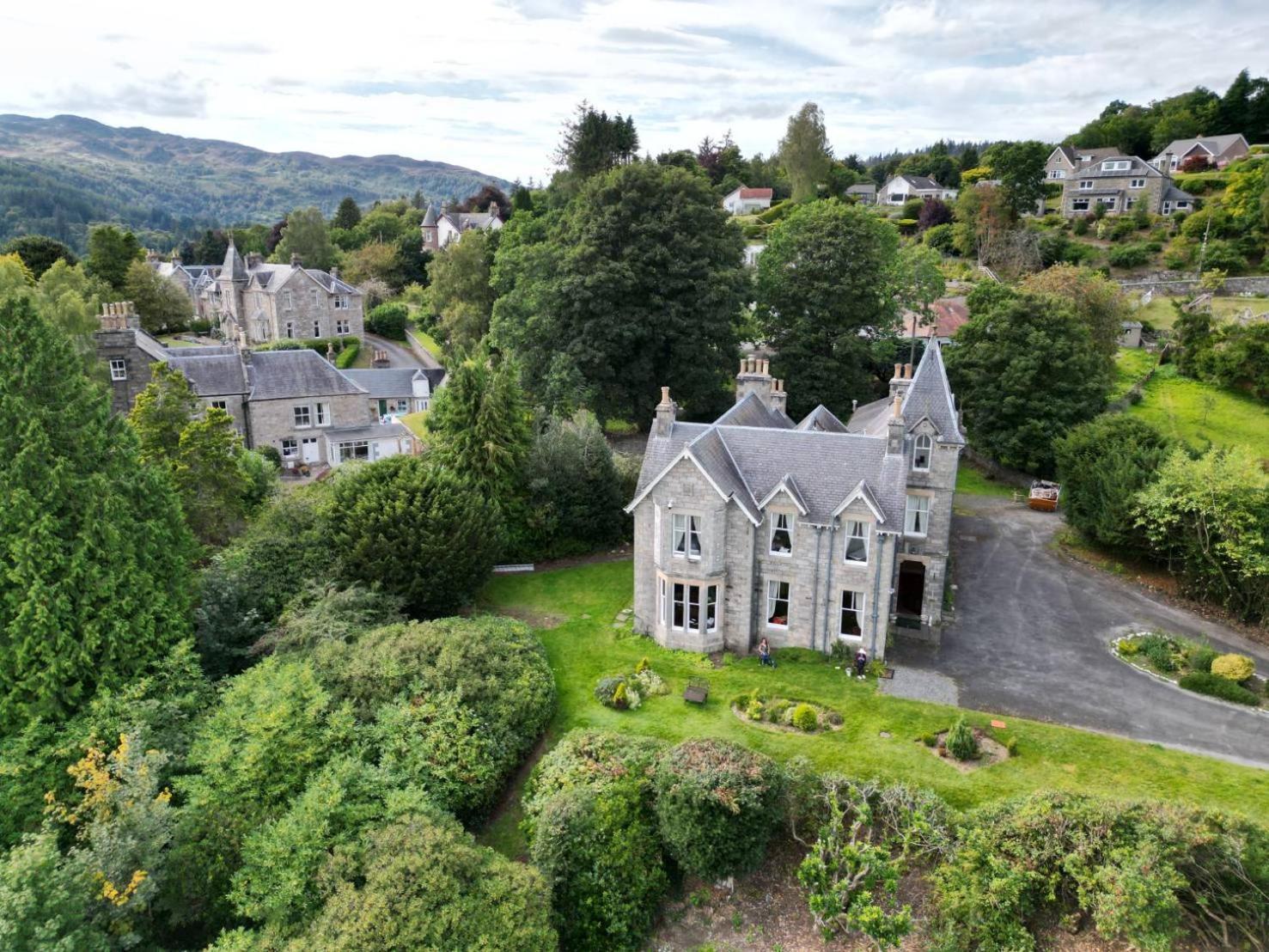 Hotel Wellwood Manor Pitlochry Esterno foto