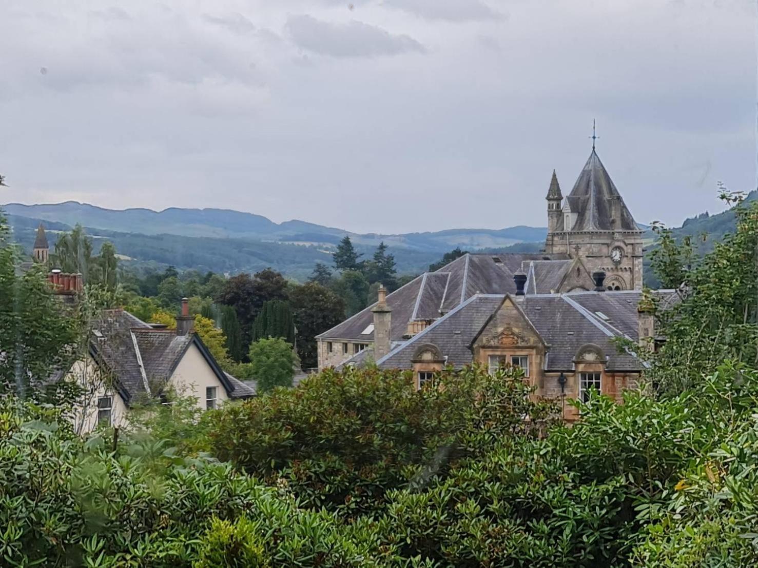 Hotel Wellwood Manor Pitlochry Esterno foto