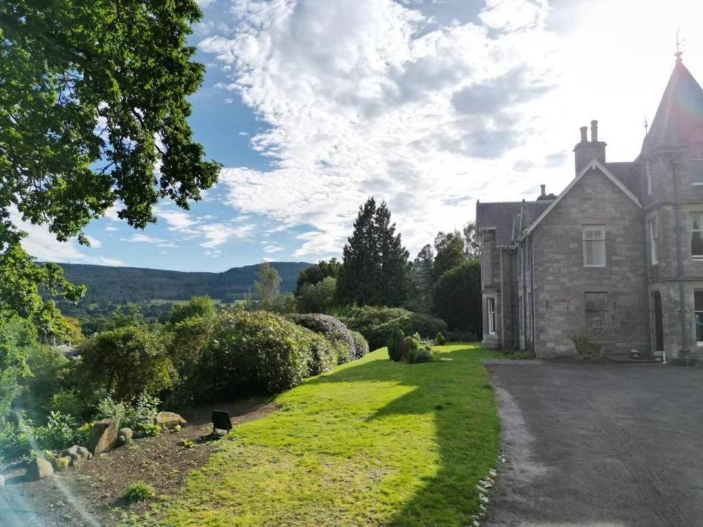 Hotel Wellwood Manor Pitlochry Esterno foto